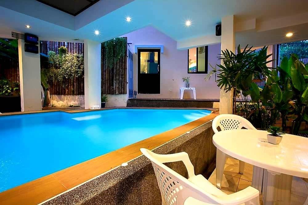 Royal Waves Hotel Patong Zewnętrze zdjęcie