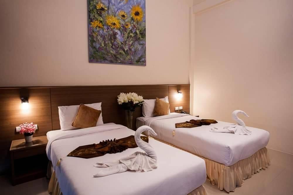 Royal Waves Hotel Patong Zewnętrze zdjęcie