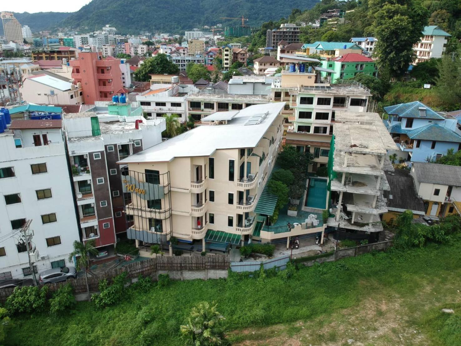 Royal Waves Hotel Patong Zewnętrze zdjęcie