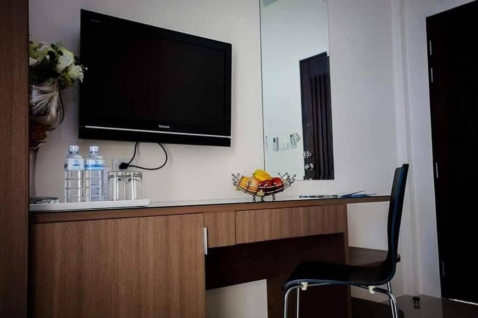 Royal Waves Hotel Patong Zewnętrze zdjęcie